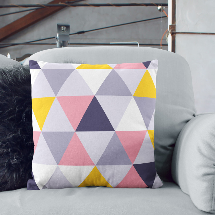 Mikrofaser Kissen Colourful mosaic - a geometric composition of triangles cushions 146840 additionalImage 6