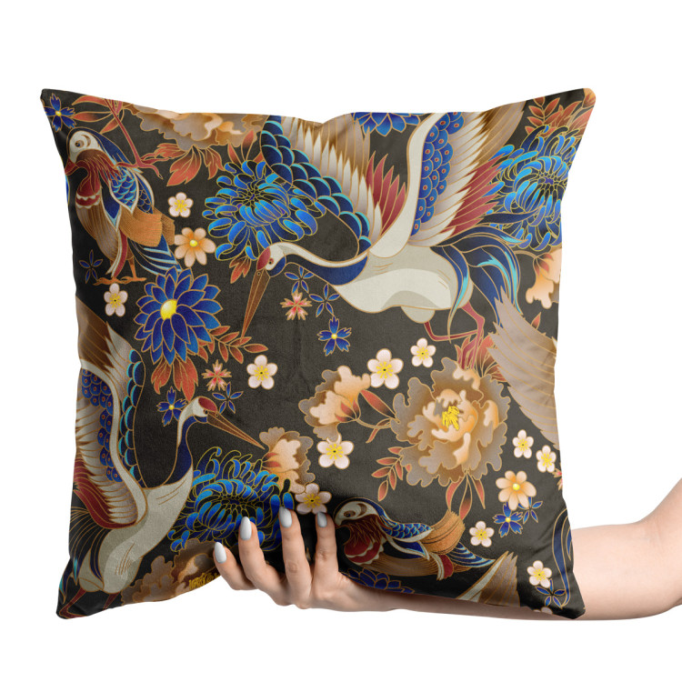 Kissen Velours Birdy paradise - pattern with multicoloured flowers on dark background 147270 additionalImage 3