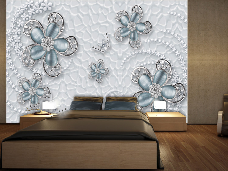 Mural de parede Jóias florais - abstração com flores e borboletas sobre um fundo cinza