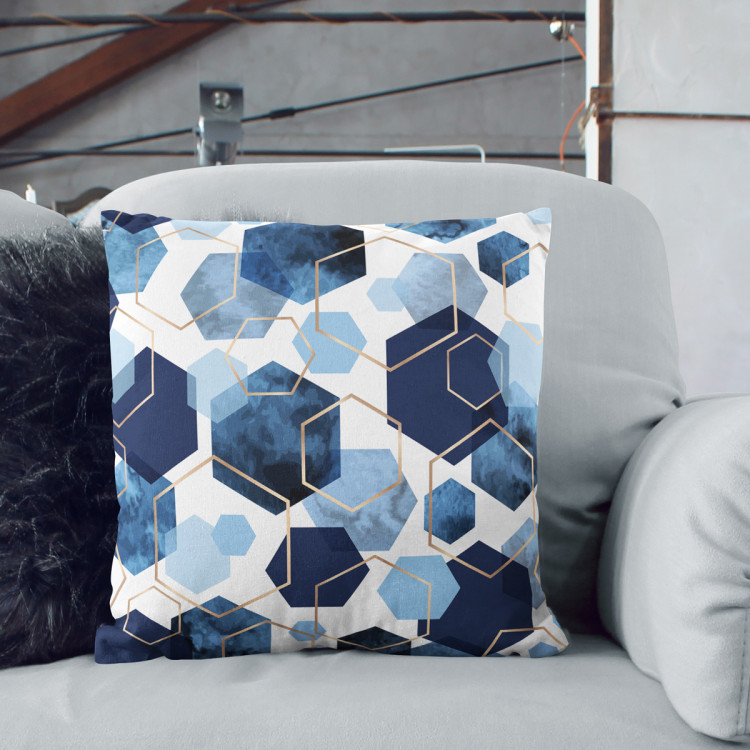 Mikrofaser Kissen Elegant hexagons - geometric motifs shown on a white background cushions 146921 additionalImage 5