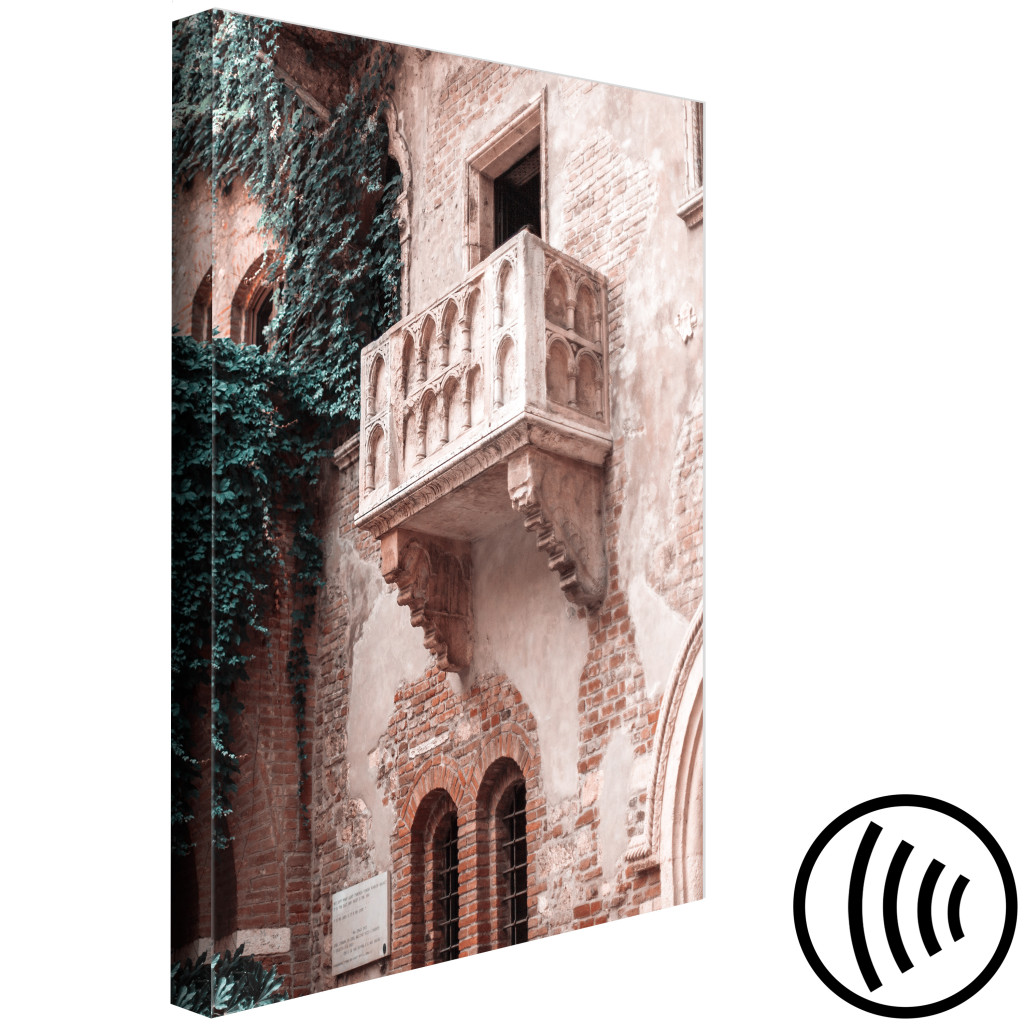 Obraz Balkon Ceglanej Kamienicy - Fotografia Z Architekturą Włoskiego Miasta