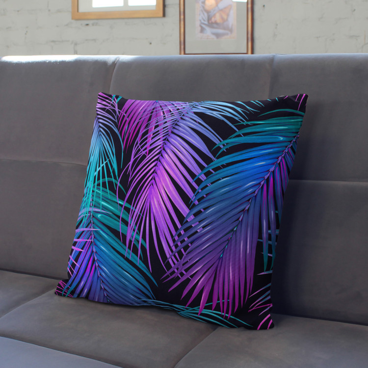 Mikrofaser Kissen Neon palm trees - floral motif in shades of turquoise and purple cushions 146891 additionalImage 6