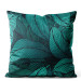 Sammets kudda Leafy thickets - a graphic floral pattern in shades of sea green 147112