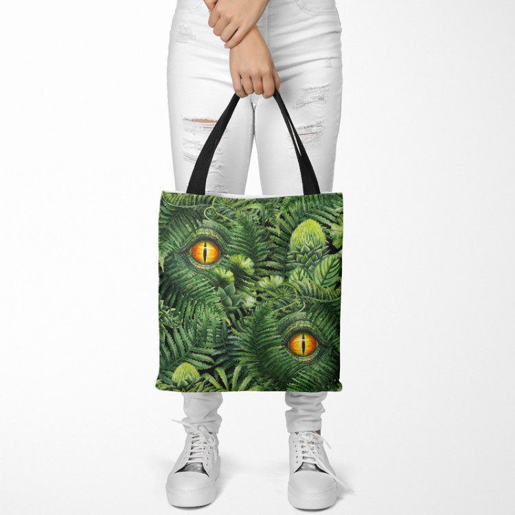 Bolsa de mujer Wild eye in the midst of greenery - floral motif with fern leaves 147612 additionalImage 2