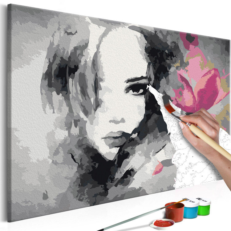 Malen nach Zahlen-Bild für Erwachsene Porträt in schwarz-weiß mit rosaroter Blume 107142 additionalImage 3