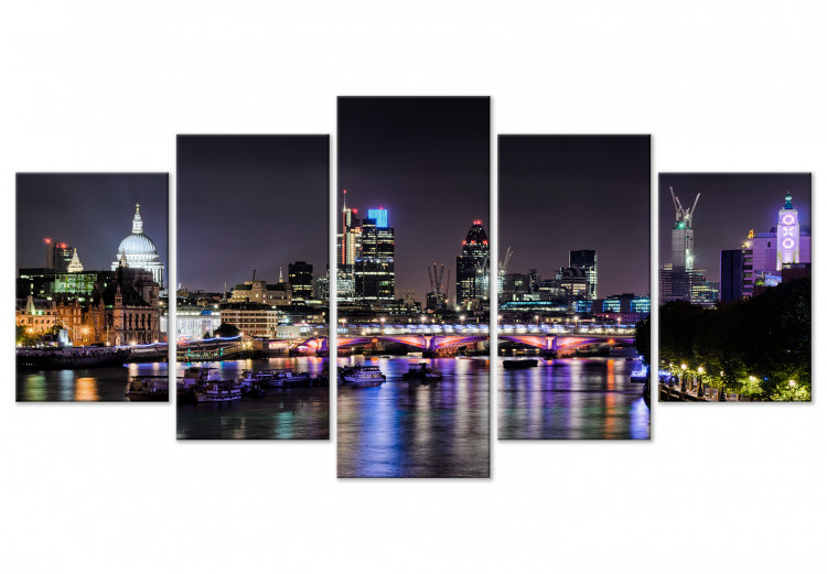 London at night - panorama from the Thames to the skyscrapers