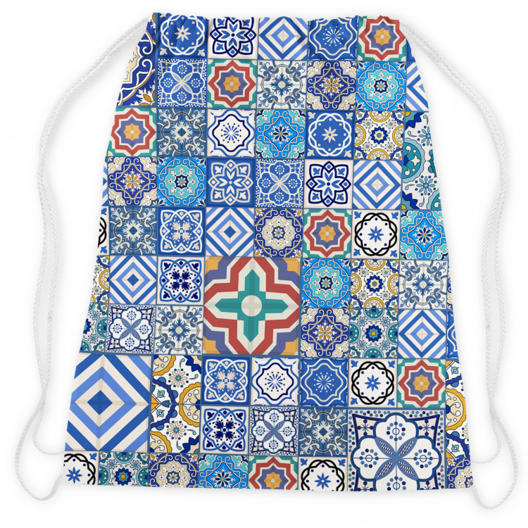 Worek plecak Błękitne połączenia - motyw inspirowany ceramiką w stylu patchwork 147413 additionalImage 2
