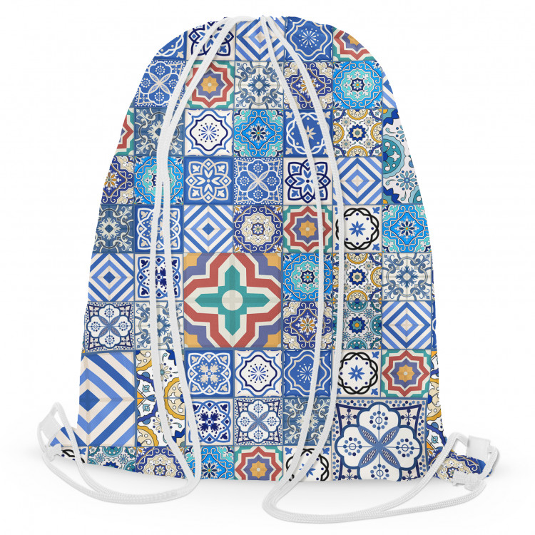 Worek plecak Błękitne połączenia - motyw inspirowany ceramiką w stylu patchwork 147413
