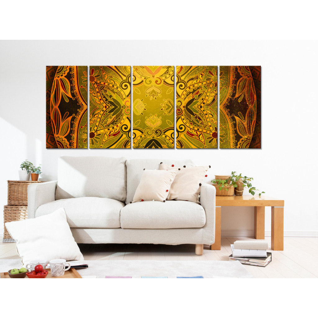 Schilderij  Zen: Oosters Patroon - Een Fragment Van Een Mandala In Warme Herfstkleuren