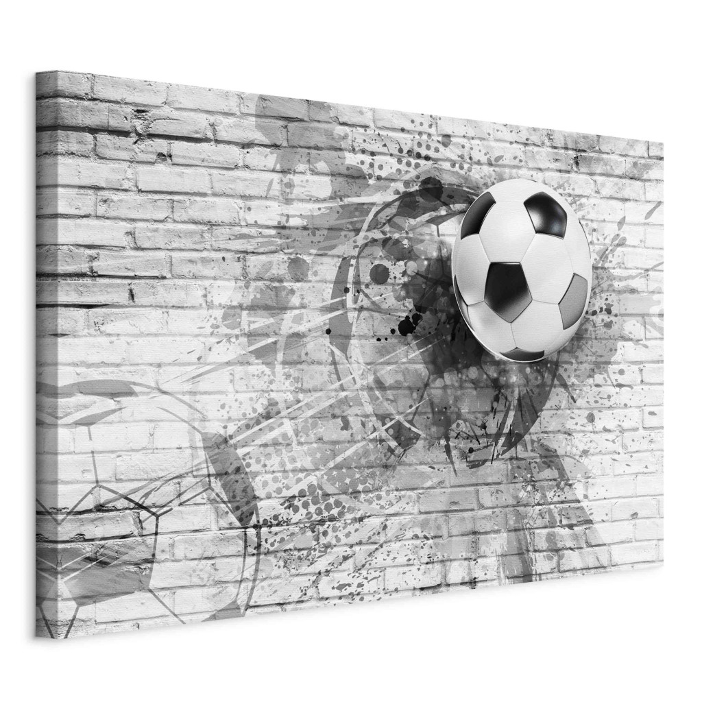Duży Obraz XXL Dynamika Futbolu - Rozpędzona Piłka Uderzająca W Ceglany Mur [Large Format]