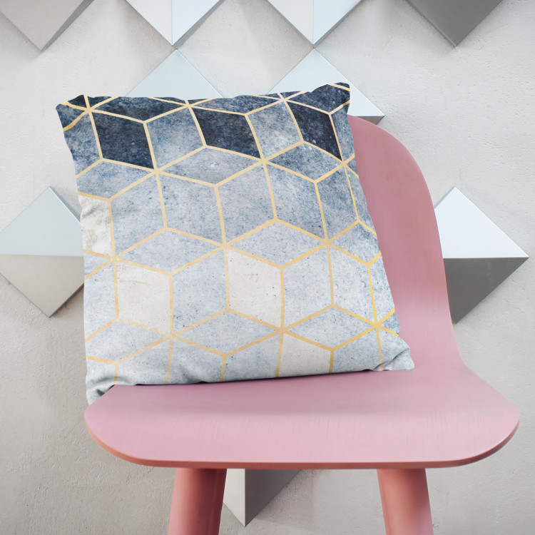 Mikrofaser Kissen Marble night - a minimalist geometric pattern in glamour style cushions 146805 additionalImage 2