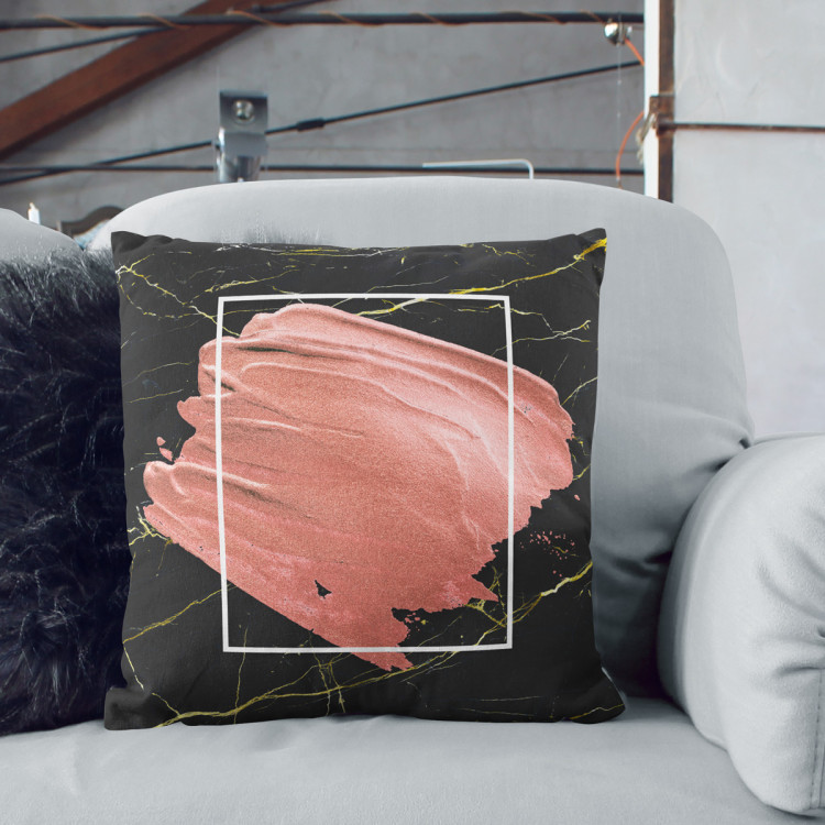 Mikrofaser Kissen Pearl pink - an abstract composition on black marble background cushions 146825 additionalImage 6