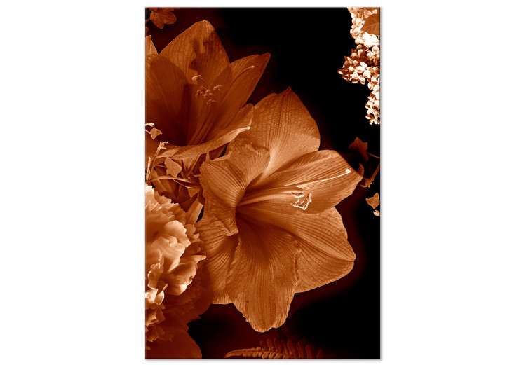 Obraz na płótnie Lilie w sepii - minimalistyczna fotografia kwiatów na ciemnym tle