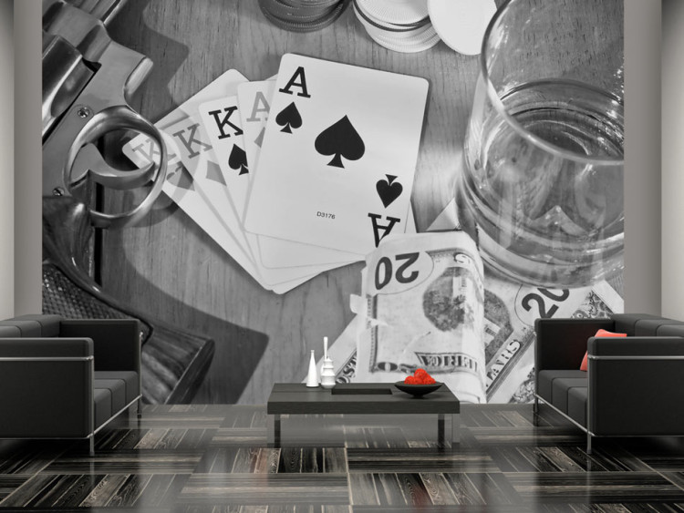 Wall Mural Men's Evening with Poker - Black and white theme of a money game with whiskey