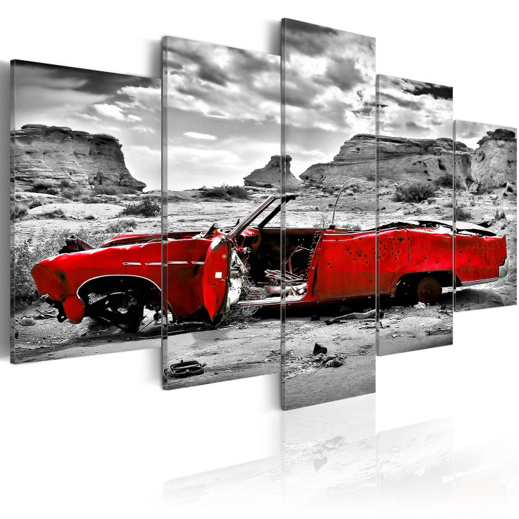 Quadro su tela Auto rossa in stile retro nel deserto del Colorado - 5 pezzi 59017 additionalImage 2