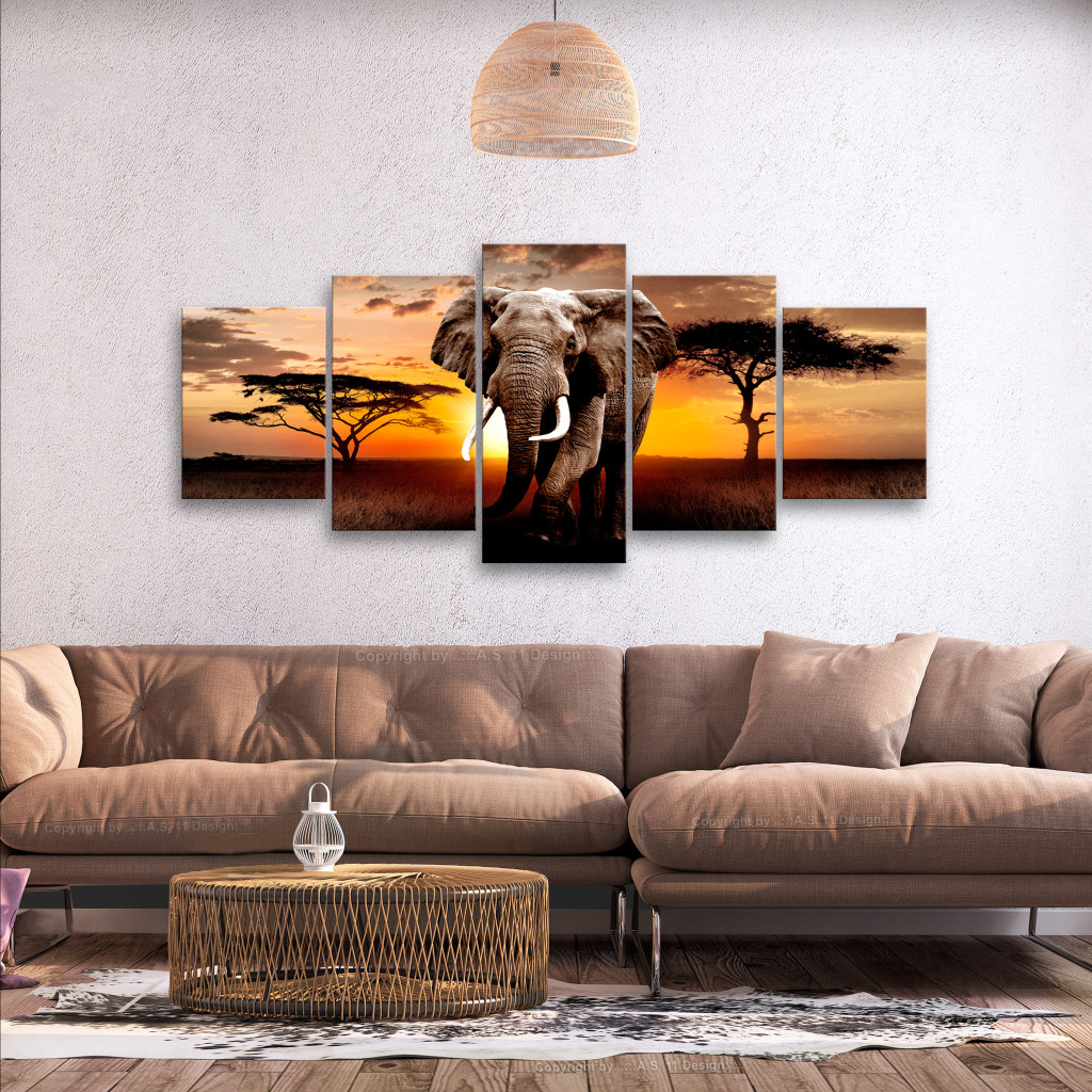 Schilderij  Olifanten: Wandering Elephant (5 Parts) Wide