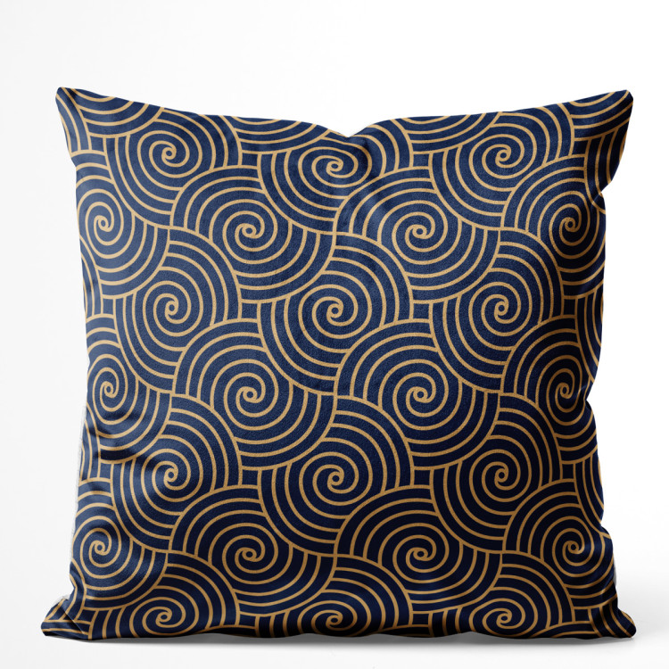 Sammets kudda Hypnotic waves - a geometric gold pattern in oriental style 147087