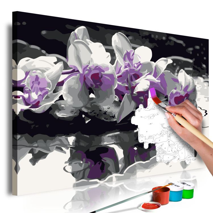 Cuadro numerado para pintar Orquídea morada (fondo negro y reflejo en el agua) 107508 additionalImage 3