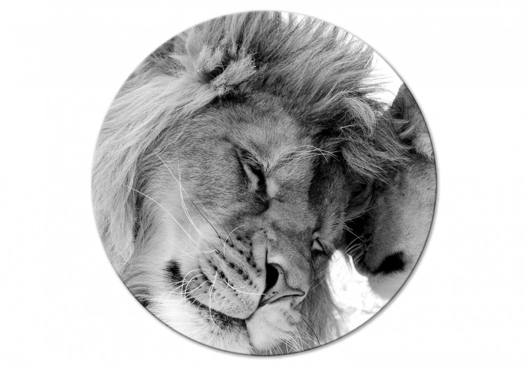 Round Canvas Love Couple - Black and White Photo With Two Lions in the Savannah 148718
