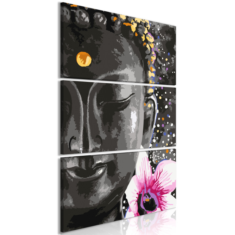 Quadro su tela La faccia di Buddha - ritratto di divinità grigio scuro con fiore rosa 108238 additionalImage 2