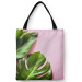 Shoppingväska A sweet combination - a floral composition in greens and pinks 147538