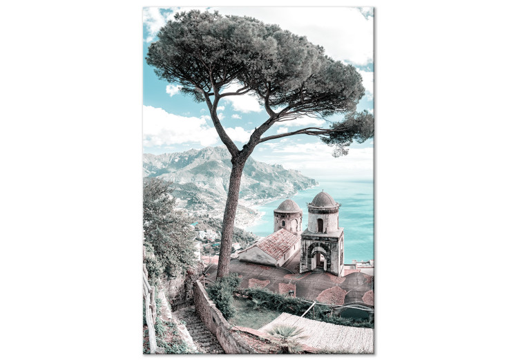 Obraz Widok z wybrzeża Amalfi - krajobraz morski z wysokim drzewem  135868