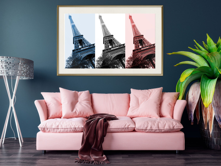 Poster Paris Collage - Three Photos of the Eiffel Tower in the National Colors of France 144799 additionalImage 14