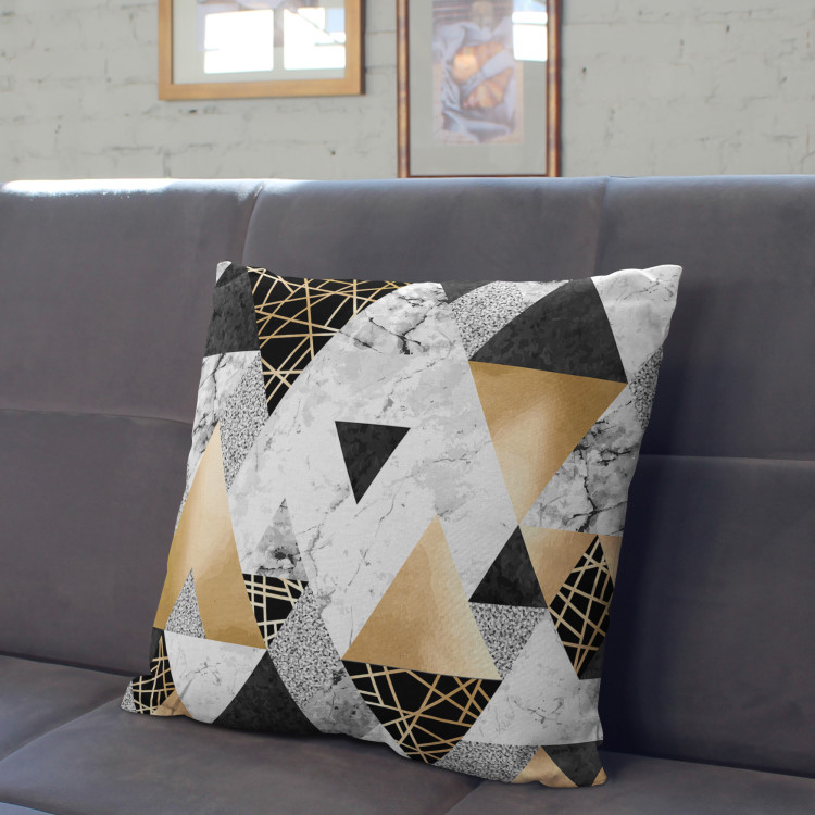Mikrofaser Kissen Elegenat geometry - a minimalist design with imitation marble and gold cushions 146799 additionalImage 6